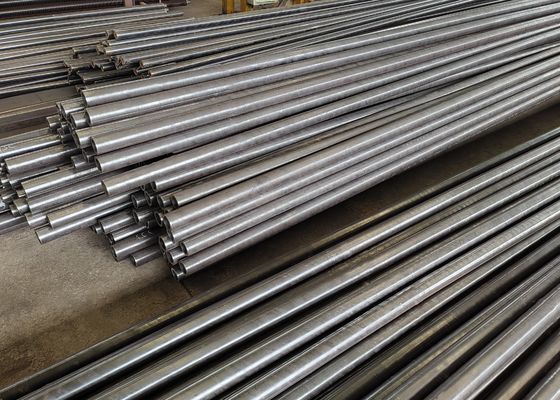 Tubo di acciaio a caldaia senza saldatura di grado industriale per applicazioni ad alta temperatura