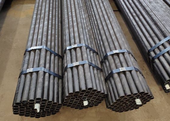 Tubi di caldaia senza cuciture in acciaio a carbonio di alta qualità per il trasferimento di calore duraturo