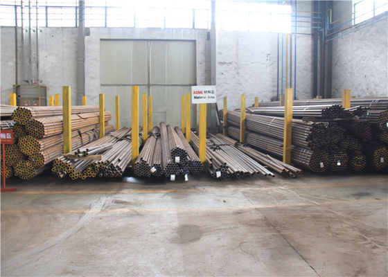 Tubi senza saldatura ASTM A335 ASME SA335 P22 dell'acciaio legato della caldaia della centrale elettrica