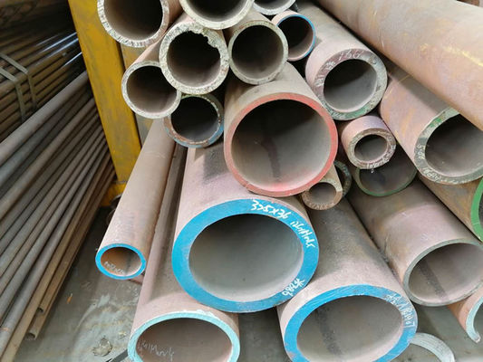 Diametro senza cuciture dei tubi di caldaia del acciaio al carbonio del Cs del grado St37 di Q235B grande