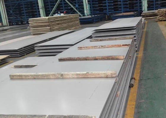 Superficie laminata a caldo laminata a freddo Grinded del nero dello strato dell'acciaio legato lavorato per la nave