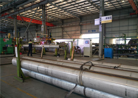 405mm ERW hanno marinato i tubi saldati di acciaio inossidabile per il surriscaldatore